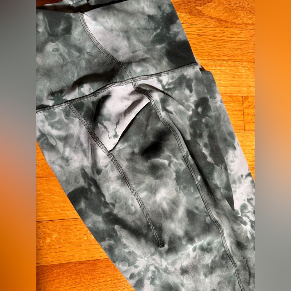 Lululemon align pant pockets size 8 25” Diamond Dye Starlight Smoked Spruce - Picture 8 of 13